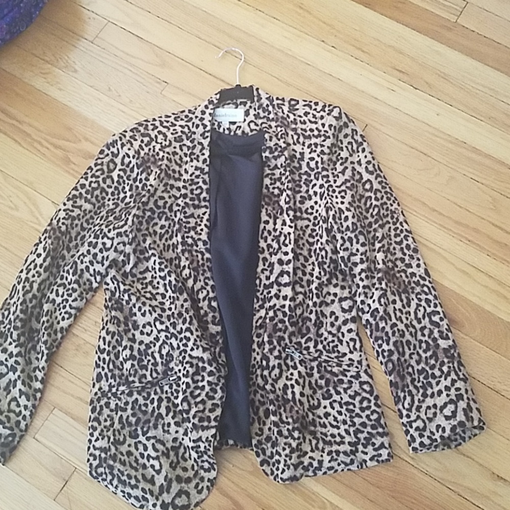 Hot, animal print open blazer